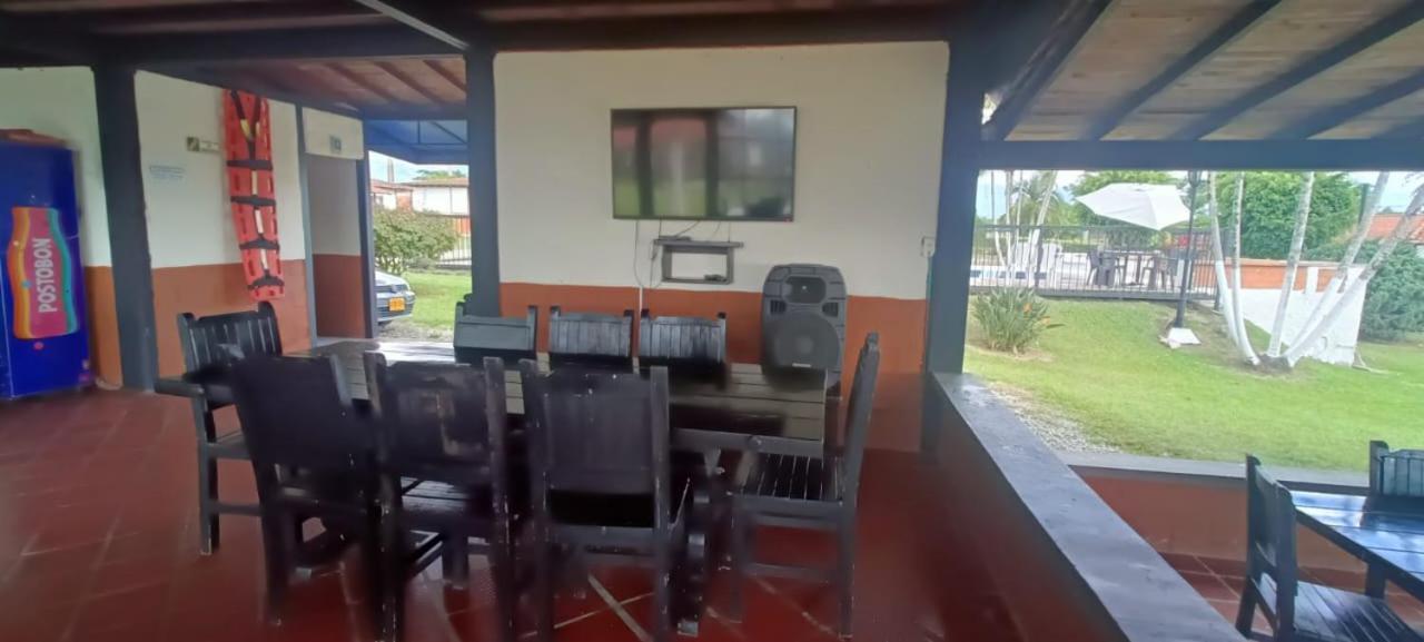 Hotel Campestre Manantial Del Quindio Montenegro Exteriör bild
